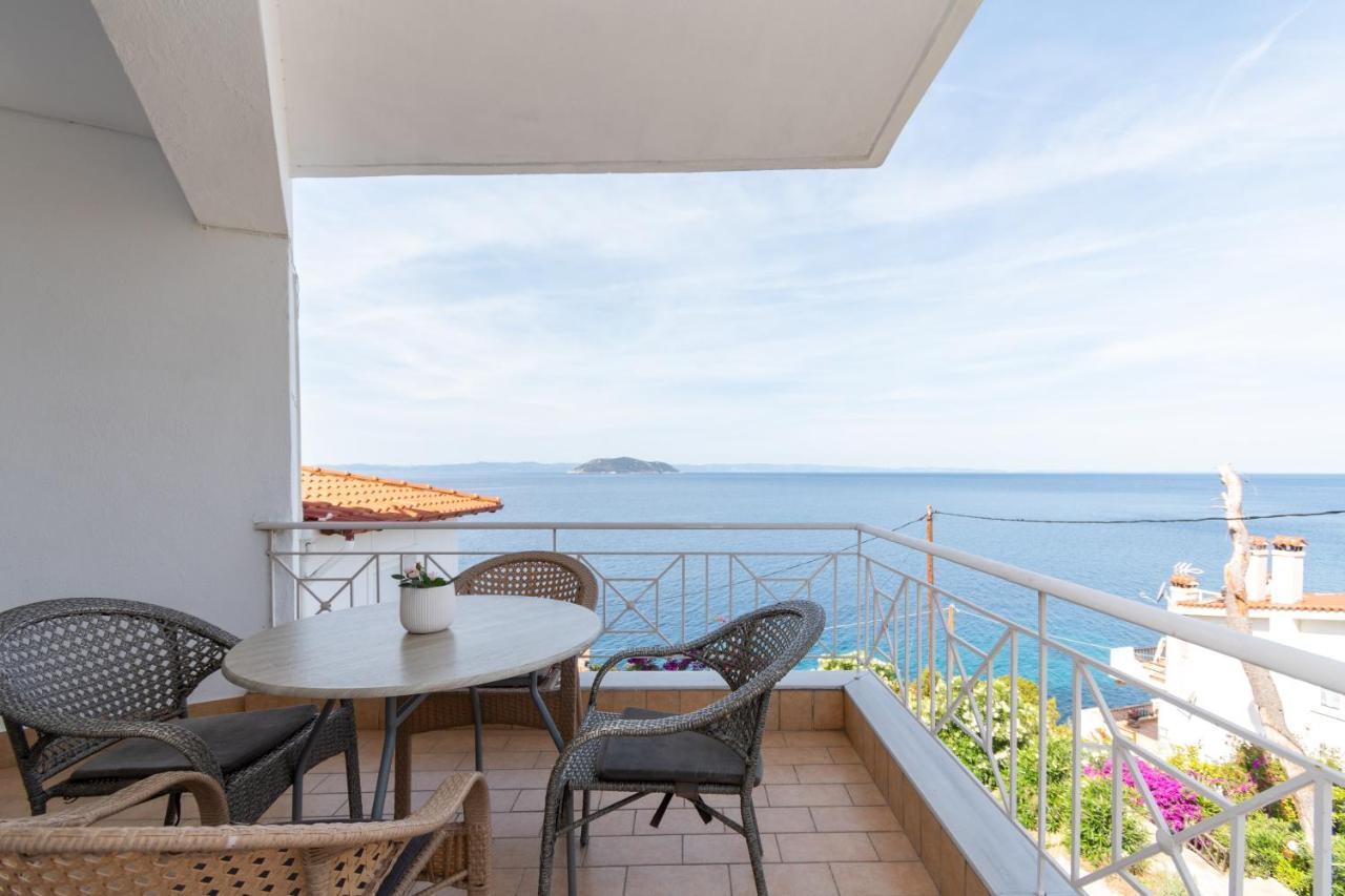 Anesis Seaview Apartment 2 Neos Marmaras Exterior photo