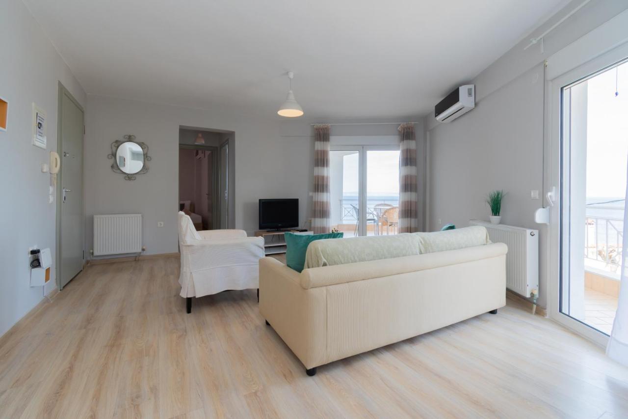 Anesis Seaview Apartment 2 Neos Marmaras Exterior photo