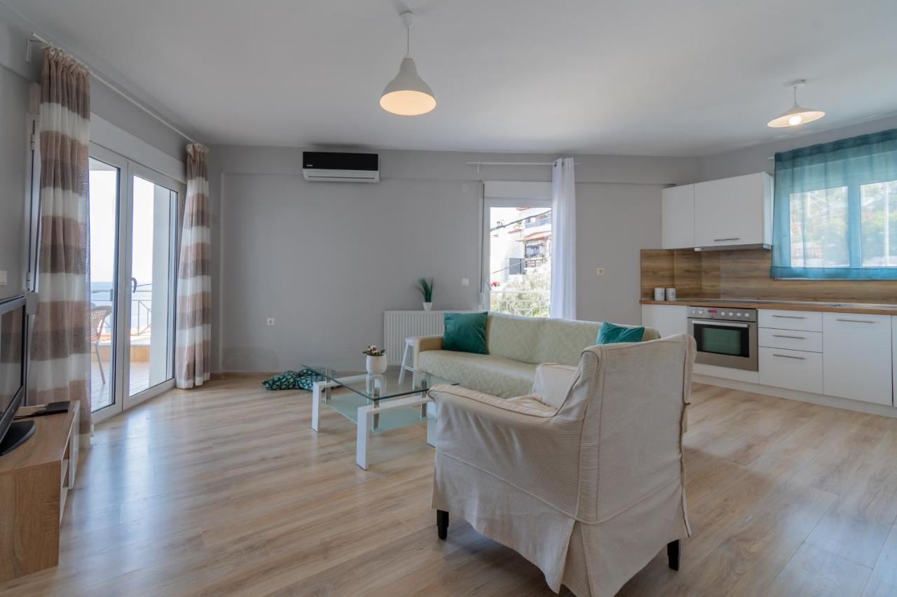 Anesis Seaview Apartment 2 Neos Marmaras Exterior photo