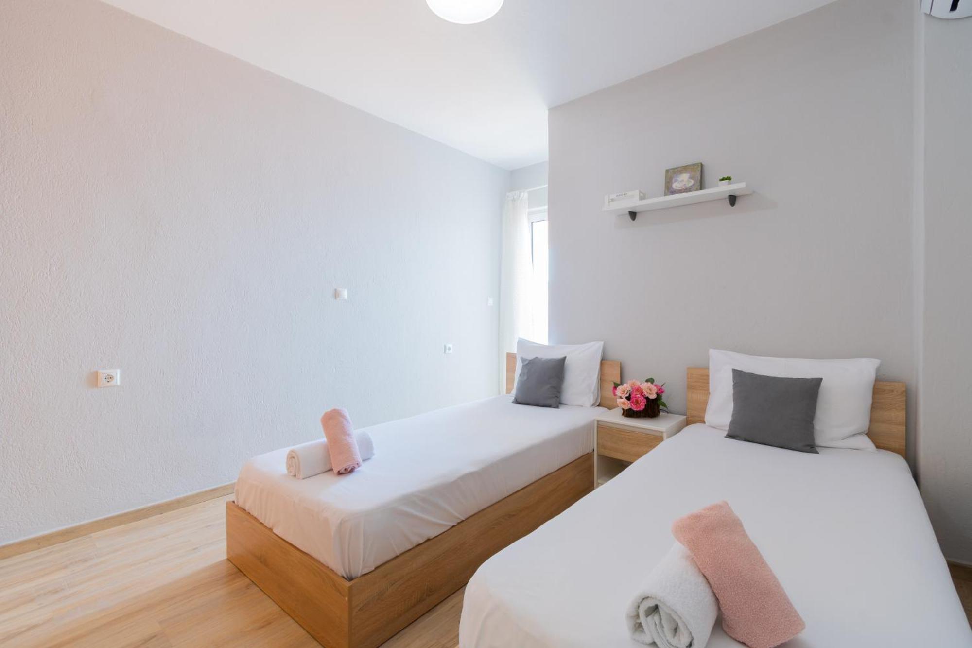 Anesis Seaview Apartment 2 Neos Marmaras Exterior photo